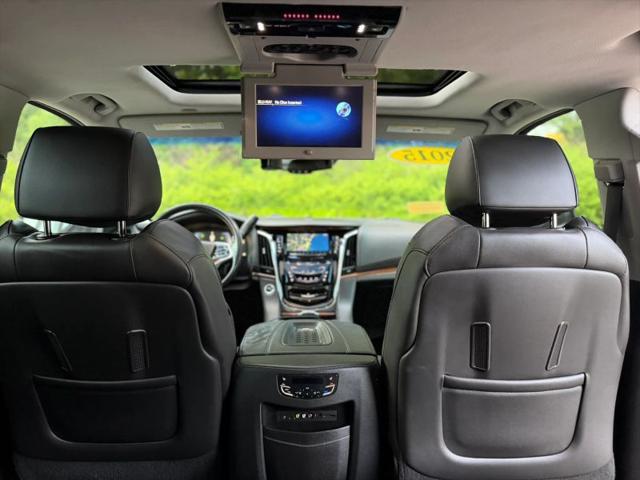 2015 Cadillac Escalade ESV Luxury