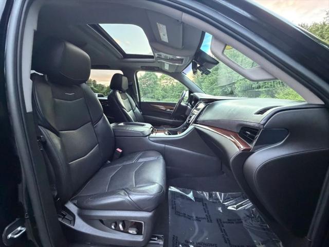 2015 Cadillac Escalade ESV Luxury
