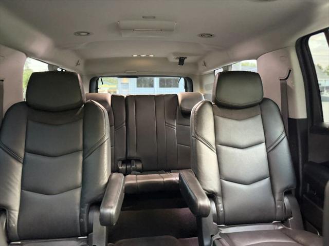 2015 Cadillac Escalade ESV Luxury