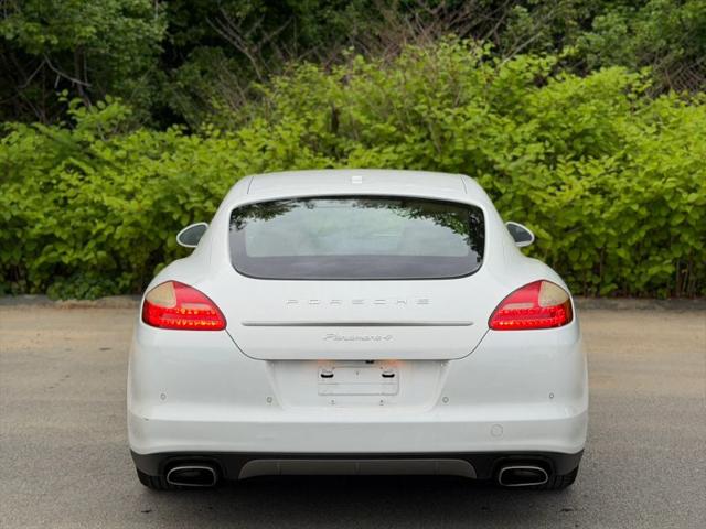 2013 Porsche Panamera 4