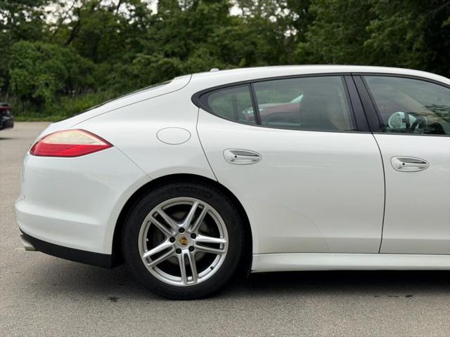 2013 Porsche Panamera 4