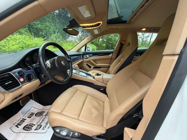 2013 Porsche Panamera 4
