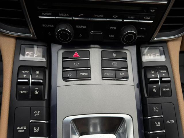 2013 Porsche Panamera 4