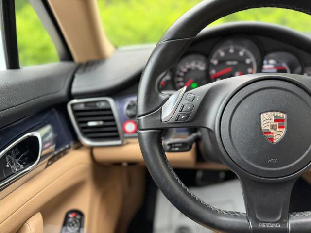 2013 Porsche Panamera 4