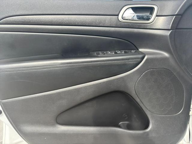 2017 Jeep Grand Cherokee Altitude 4x2