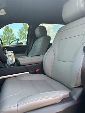 2026 Toyota Tundra Limited CrewMax 5.5' Bed