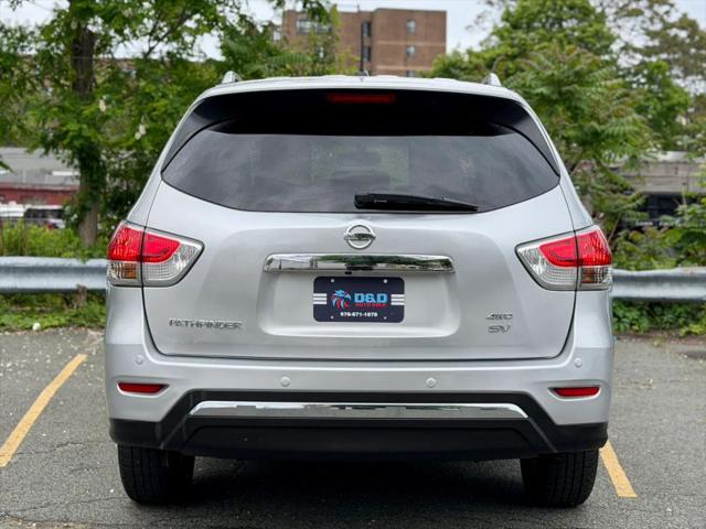 2015 Nissan Pathfinder SV
