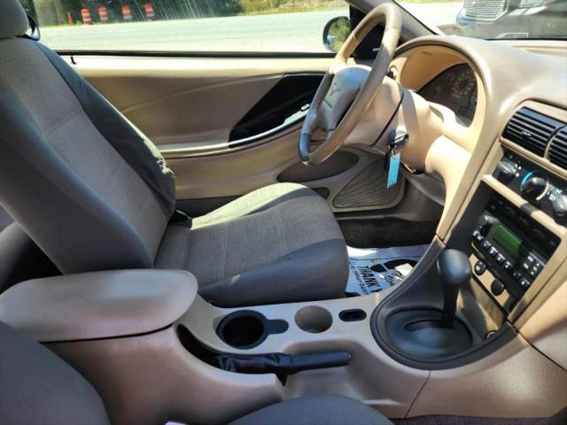 2004 Ford Mustang Base