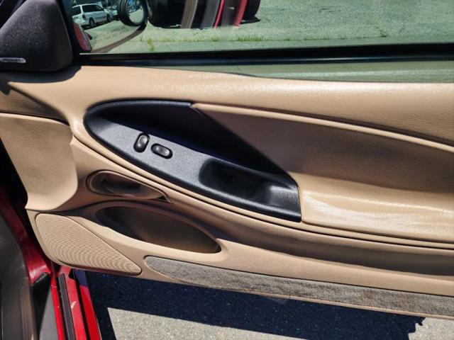 2004 Ford Mustang Base
