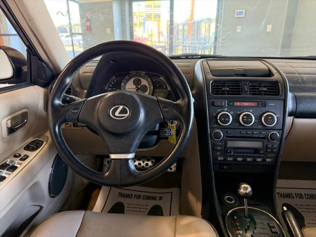 2005 Lexus IS 300 300