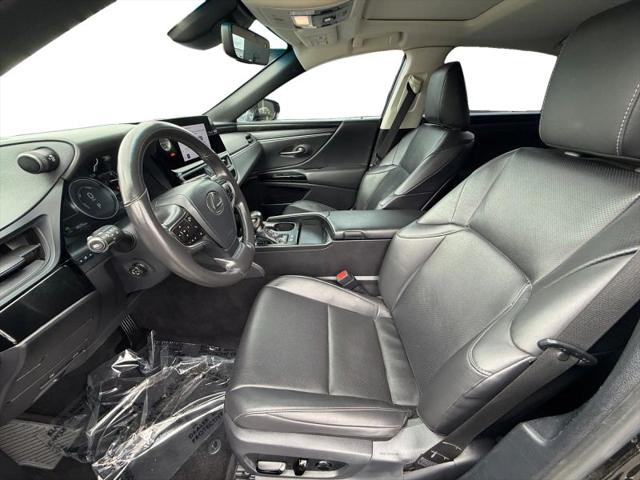 2024 Lexus ES 300h 300h