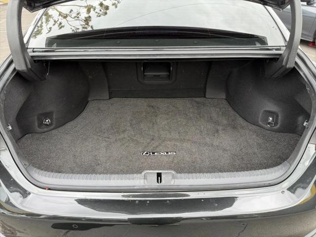 2024 Lexus ES 300h 300h