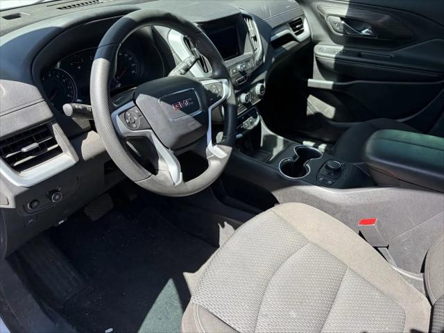 2024 GMC Terrain FWD SLE