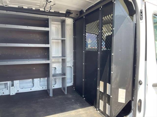 2022 Ford Transit Cargo Van Medium Roof w/LWB