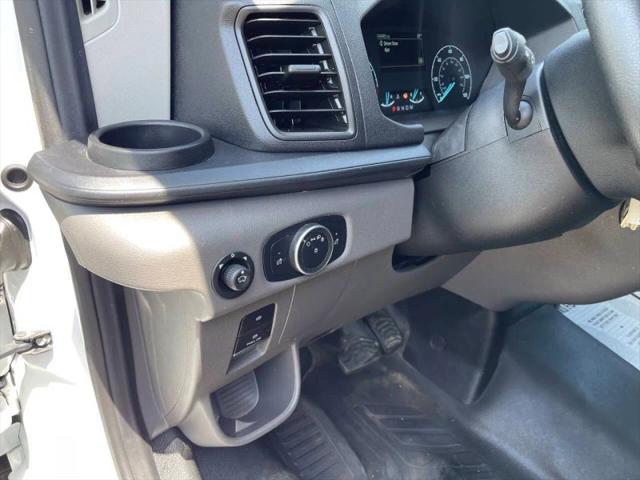 2022 Ford Transit Cargo Van Medium Roof w/LWB
