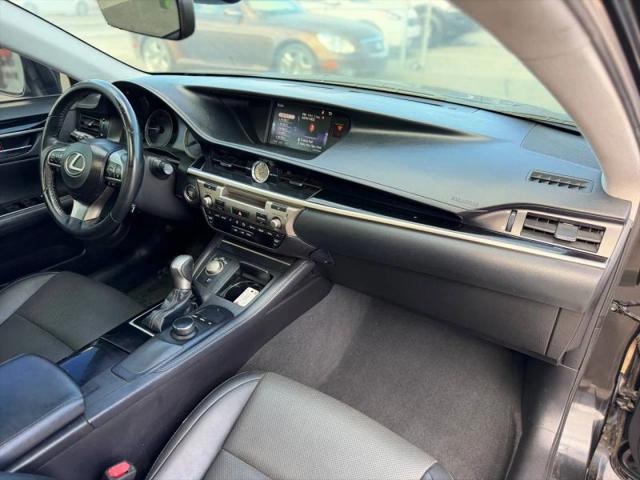 2017 Lexus ES 350 350