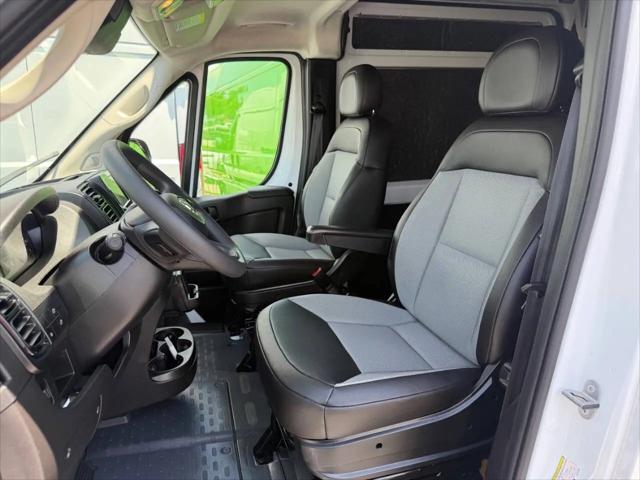2025 Ram ProMaster 2500 Cargo Van Tradesman High Roof 159" WB w/Pass Seat