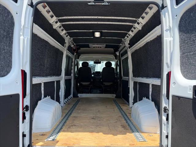 2025 Ram ProMaster 2500 Cargo Van Tradesman High Roof 159" WB w/Pass Seat