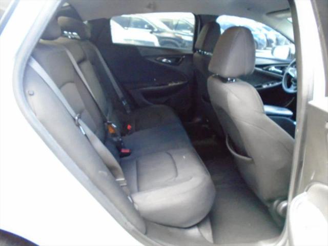 2020 Chevrolet Malibu FWD LT