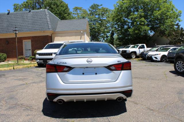 2023 Nissan Altima SV FWD