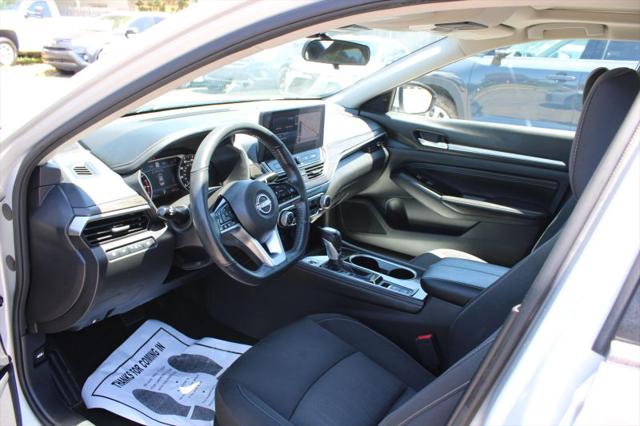 2023 Nissan Altima SV FWD