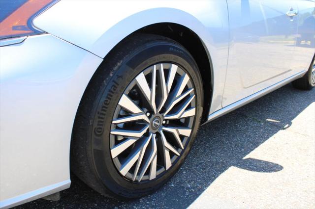 2023 Nissan Altima SV FWD