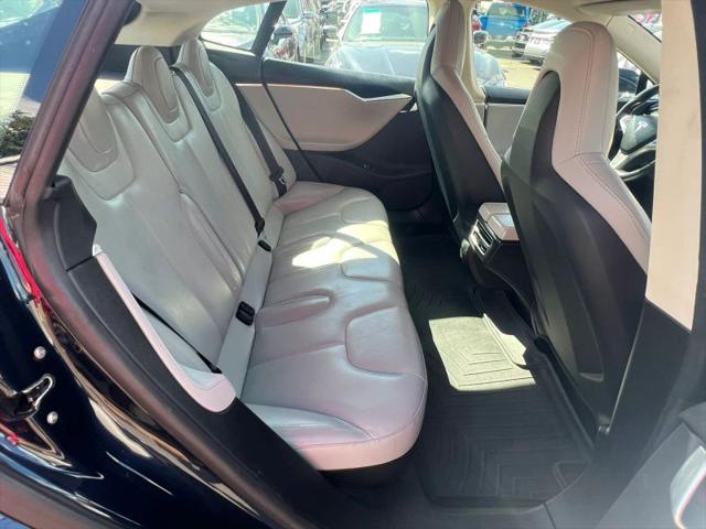 2013 Tesla Model S Performance