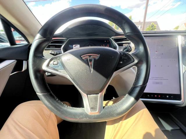 2013 Tesla Model S Performance