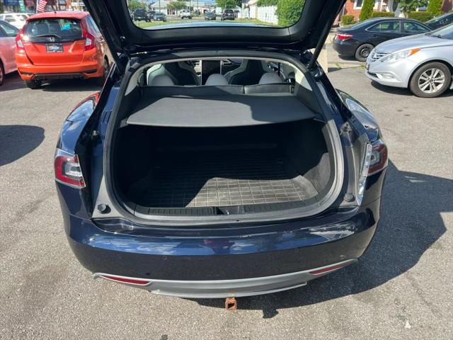 2013 Tesla Model S Performance