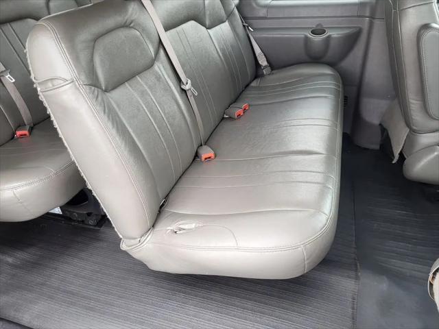 2023 Chevrolet Express Passenger RWD 3500 Regular Wheelbase LS