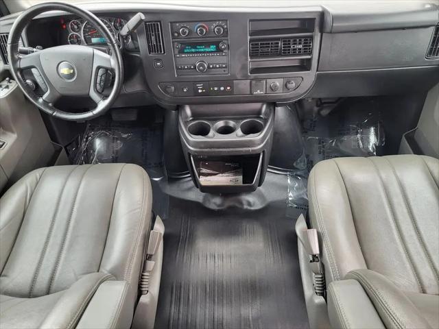 2023 Chevrolet Express Passenger RWD 3500 Regular Wheelbase LS
