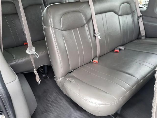 2023 Chevrolet Express Passenger RWD 3500 Regular Wheelbase LS
