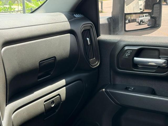 2022 Chevrolet Silverado 2500HD 4WD Double Cab Standard Bed WT