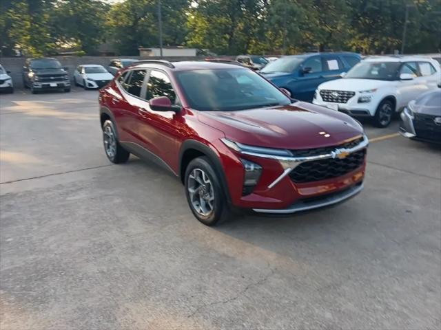 2025 Chevrolet Trax FWD LT