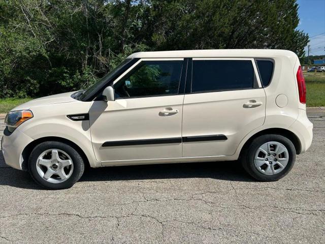 2013 Kia Soul Base