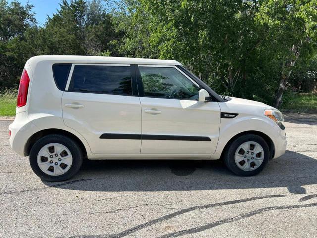 2013 Kia Soul Base