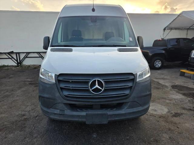 2023 Mercedes-Benz Sprinter 2500 High Roof 4-Cyl Gas