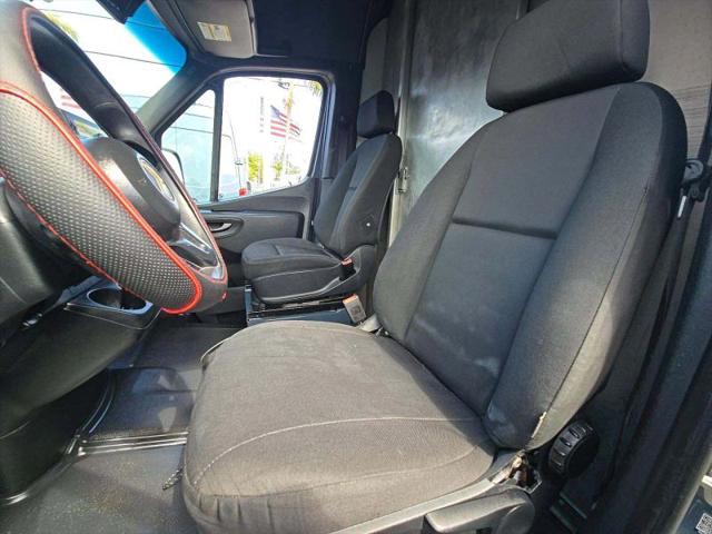 2019 Mercedes-Benz Sprinter 2500 High Roof V6