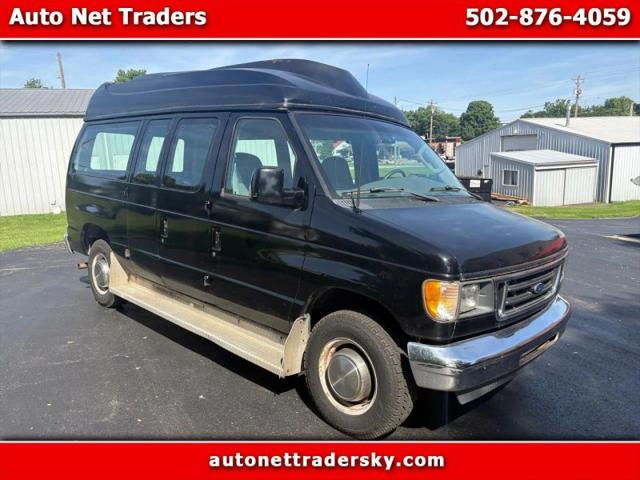 2003 Ford E-350 Super Duty XL for sale in Simpsonville, KY