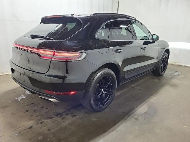 2021 Porsche Macan Base