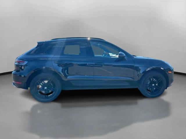 2021 Porsche Macan Base