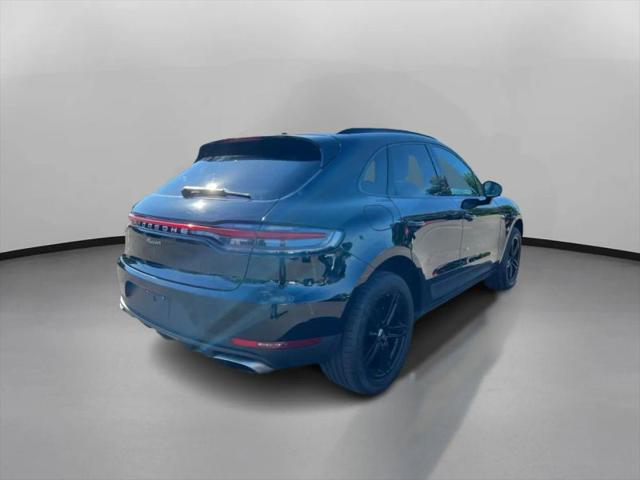 2021 Porsche Macan Base