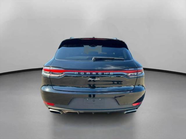 2021 Porsche Macan Base