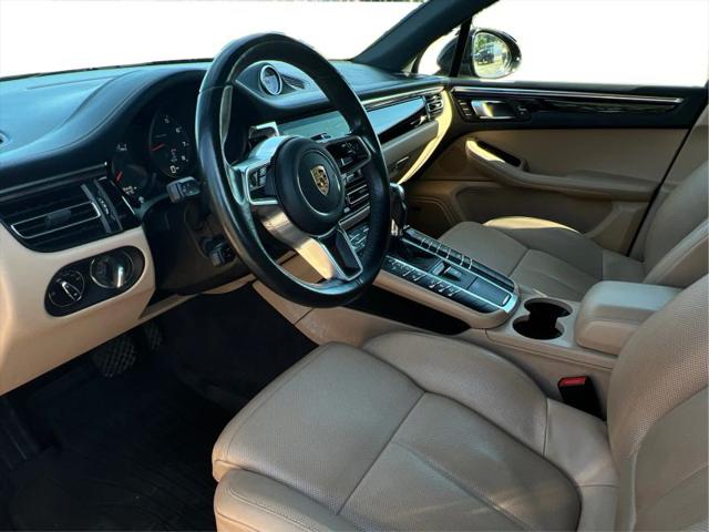 2021 Porsche Macan Base