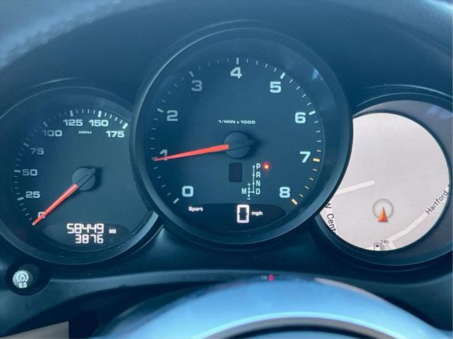 2021 Porsche Macan Base