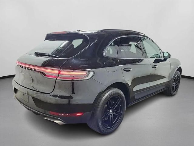 2021 Porsche Macan Base