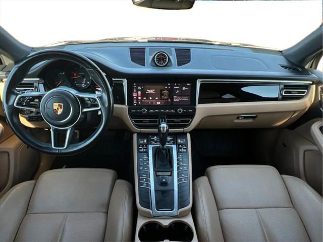 2021 Porsche Macan Base