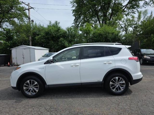 2016 Toyota RAV4 Hybrid XLE