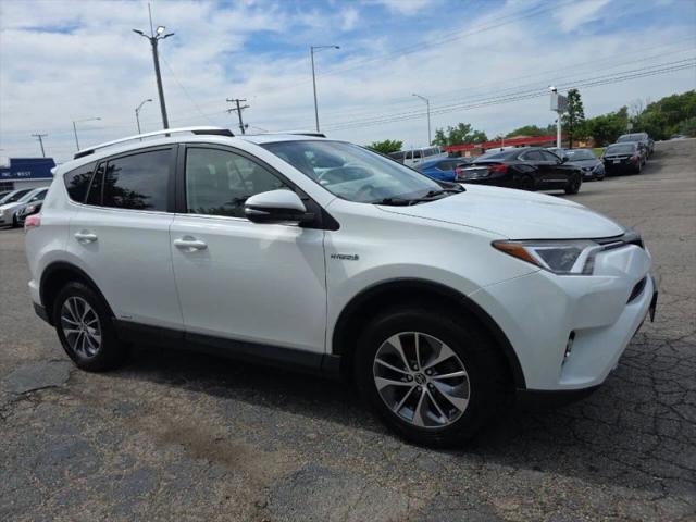 2016 Toyota RAV4 Hybrid XLE