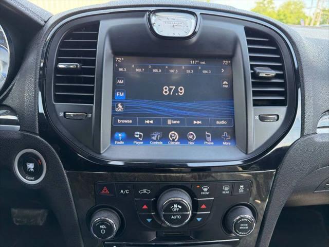 2013 Chrysler 300 Motown